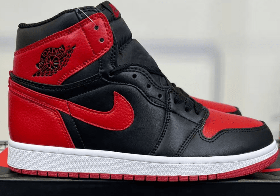 NIKE AIR JORDAN 1 HIGH OG BLACK RED
