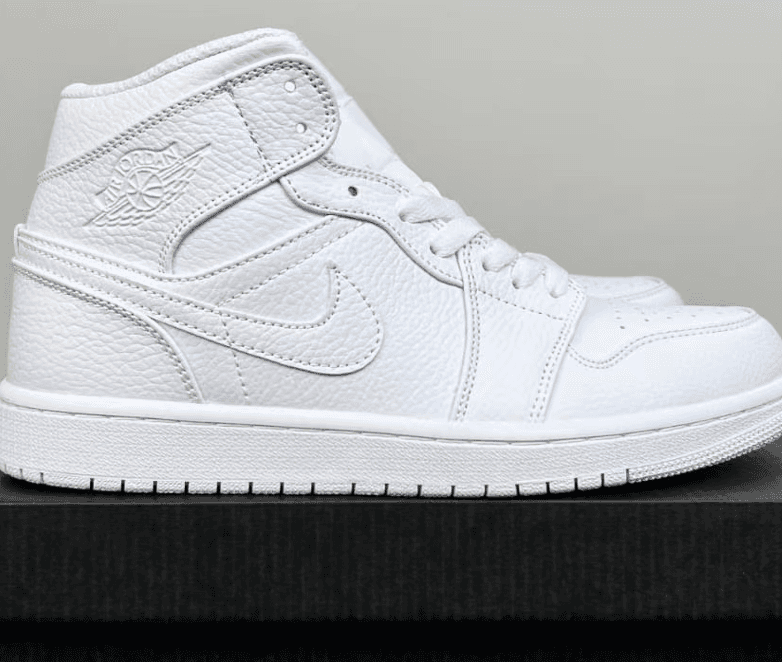 NIKE AIR JORDAN 1 HIGH OG WHITE